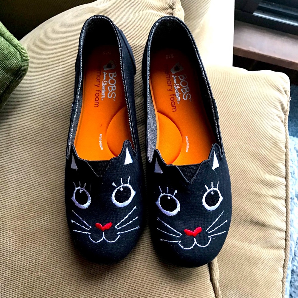 NWOT BOBS for Skechers Cat Flats size 7